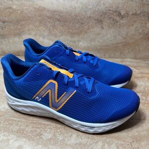 New Balance Boys Size 7 Fresh Foam Arishi GPARIMH4 Sneaker Blue Orange